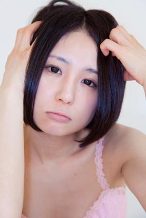 優しい印象の目元を目尻切開で実現